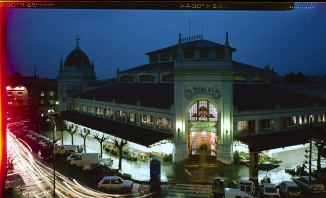 El Mercat Central de Sabadell de nit