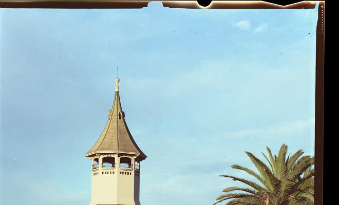 La Torre de l'Aigua i el parc del Taulí