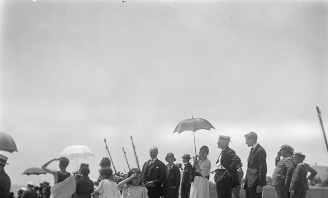 Grup a la platja de Caldes d'Estrac