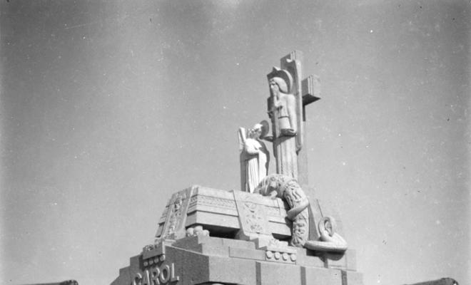 Panteó al cementiri de Sabadell
