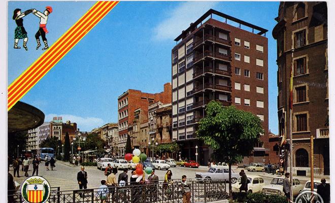Plaça del Doctor Robert i final del Passeig de la Plaça Major. Sabadell