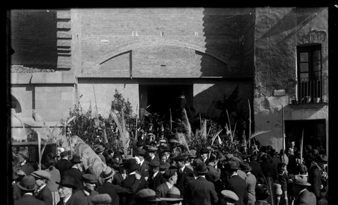 Diumenge de Rams sortint de l'església. Sabadell