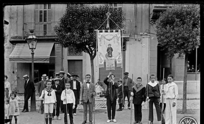 Pendó de les escoles municipals. Sabadell