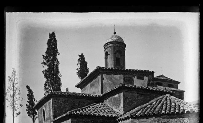 Façana principal de l'església de Sant Miquel de Terrassa