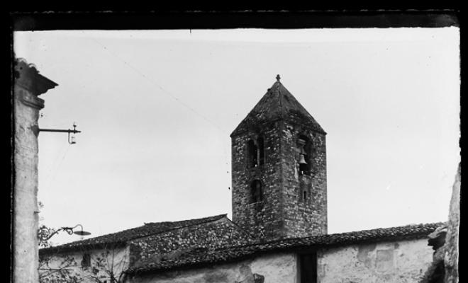 Rectoria i campanar romànic de la capella de Sant Fruitós a Sentmenat