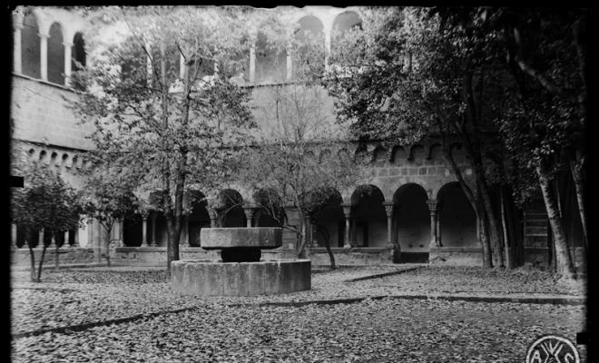 Claustre del Monestir de Sant Cugat del Vallès