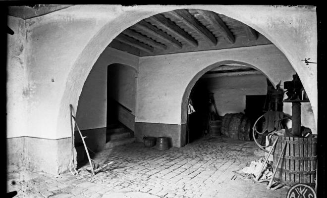 Celler del castell de Santiga. Santa Perpètua de la Mogoda