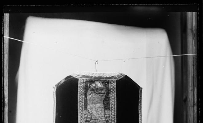 Casulla de l'església de Sant Vicenç de Jonqueres. Sabadell