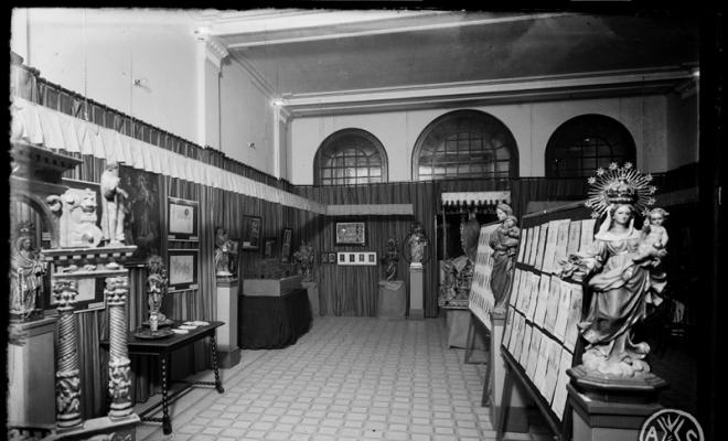 Aspecte sala Acadèmia Catòlica. Exposició Rosariana. Sabadell
