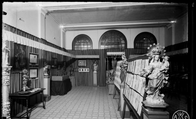 Aspecte sala Acadèmia Catòlica. Exposició Rosariana. Sabadell