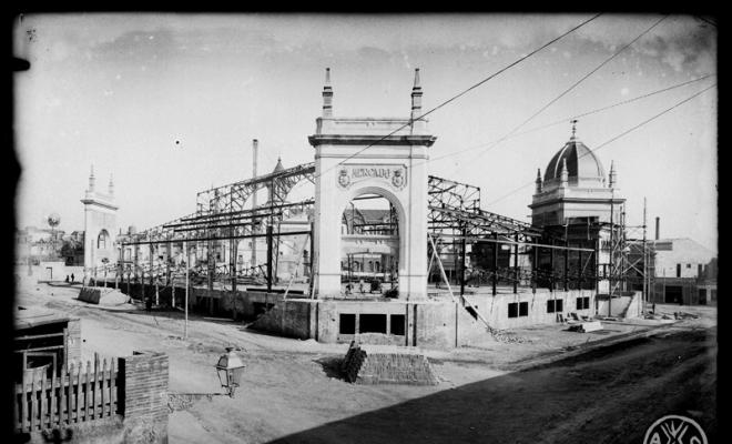 El mercat en construcció. Sabadell