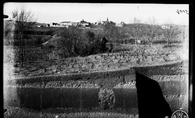 Sitja de gra descoberta al costat de l'estació dels Ferrocarrils Catalans de Sant Quirze del Vallès
