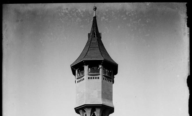 La Torre de l'Aigua acabada d'inaugurar. Sabadell