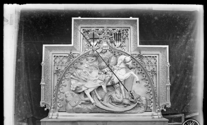 Altar de Sant Jordi matant el drac. Església de Sant Feliu. Sabadell
