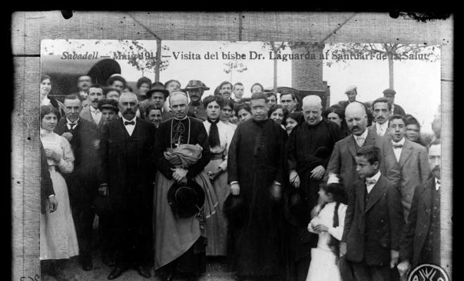 Visita del bisbe de Barcelona Joan Laguarda Fenollera al Santuari de la Mare de Déu de la Salut. Sabadell