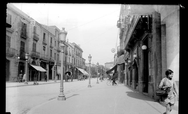 La Rambla de Sabadell abans de plantar els plataners. Sabadell