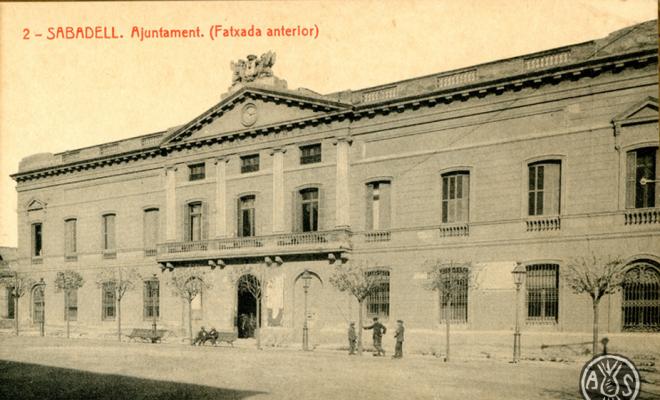 2. Sabadell. Ajuntament (Fatxada anterior)