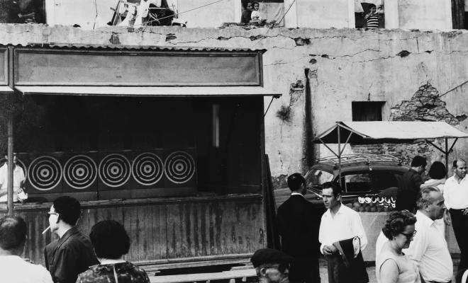 Fira datraccions de la Festa Major de Sant Pere.  