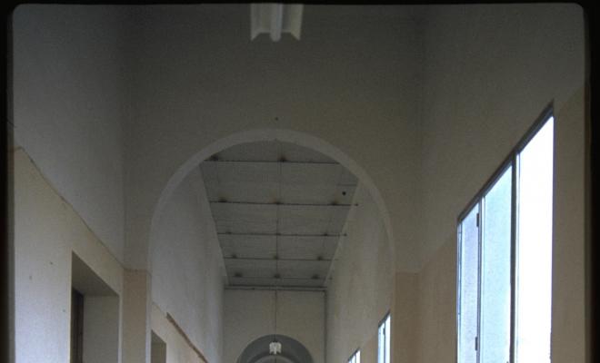 Escola Joan Maragall. Passadissos. 