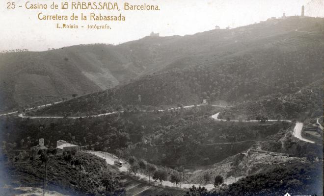 25 - Casino de la Rabassada, Barcelona. Carretera de la Rabassada. L. Roisin - fotógrafo. 