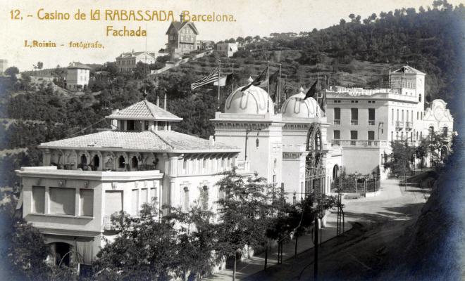 12- Casino de la Rabassada, Barcelona. Fachada. L. Roisin - fotógrafo. 