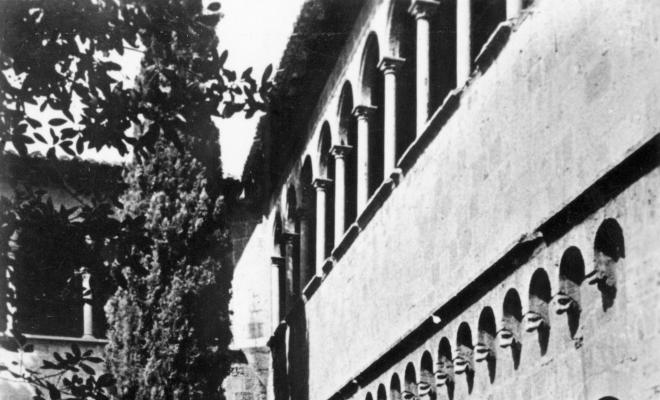 S. Cugat del Vallés - 40. Claustro del  Monasterio. fot. Cabanas.