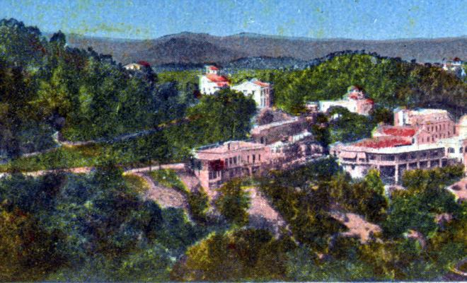 Vista panoràmica del Casino i del Gran Hotel de la Rabassada.