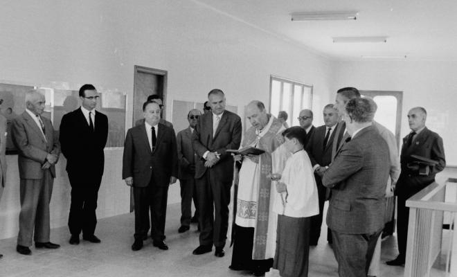 Visita institucional i benedicció de l'estació de ferrocarrils de Sant Joan.
