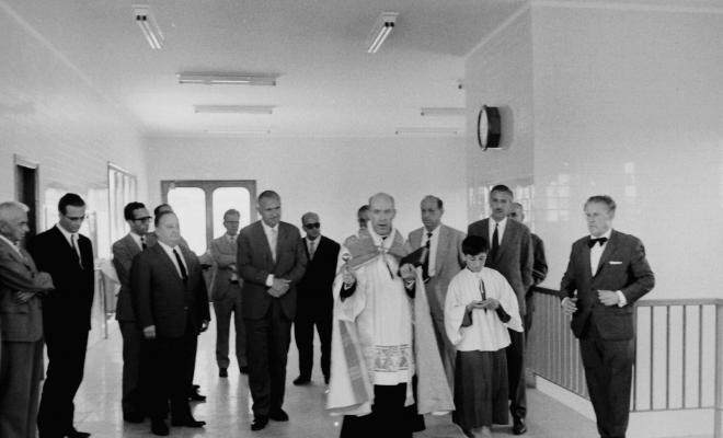 Visita institucional i benedicció de l'estació de ferrocarrils de Sant Joan.