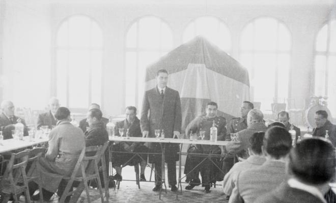 Acte politicoinstitucional al Casino Nacional, parlaments de l'alcalde Pau Muñoz Castanyer. 