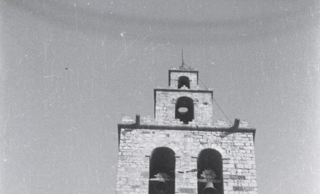 Campanar de l'església de Sant Pere d'Octavià.