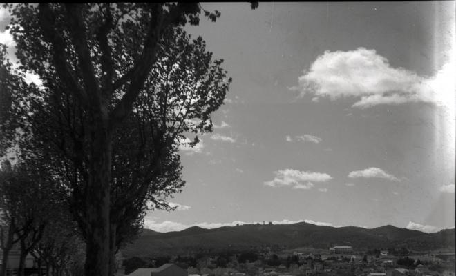 Vista panoràmica de Sant Cugat del Vallès des de la carretera de Rubí.