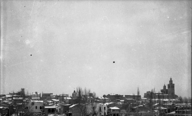 Vista del municipi, nevada.