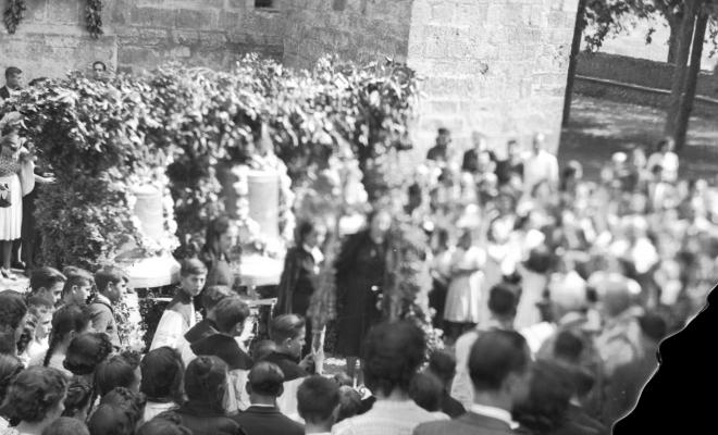 Benedecció de les campanes Severa, Juliana i Semproniana, per reposició de les campanes que durant la Guerra Civil van ser foses per ser convertides en material de guerra. 8 de setembre de 1940.