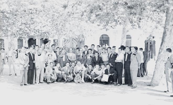 Trobada de cors Clavé, les corals a la plaça de Barcelona, la Lira, la Unió, el Parnaso Rubinense.