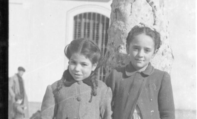 Sardanes, a la plaça de Barcelona.