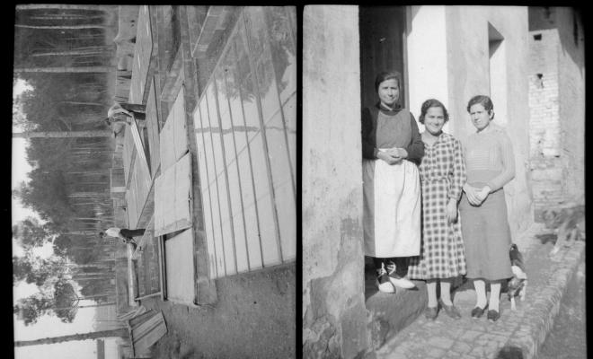 Vivers de Can Santoliva. Tres dones a la porta d'una casa del carrer de Sant Medir.