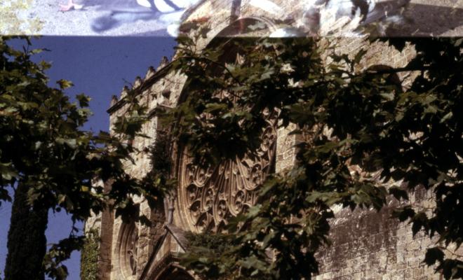 Façana principal del Monestir