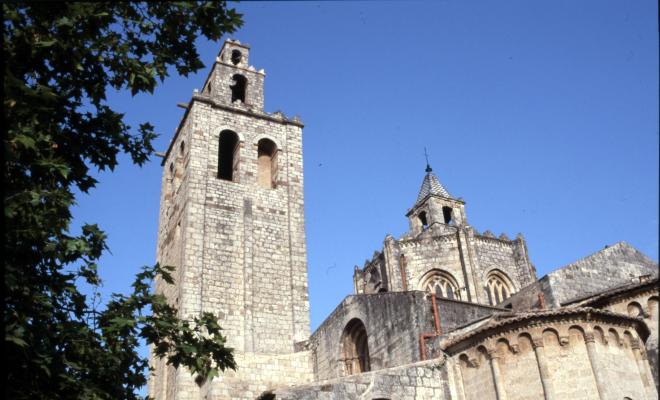 Vistes del monestir de Sant Cugat del Vallès.