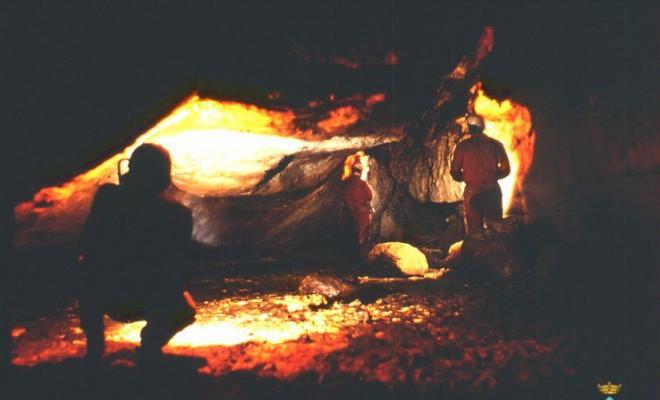 38 Cova del Serrat del Vent