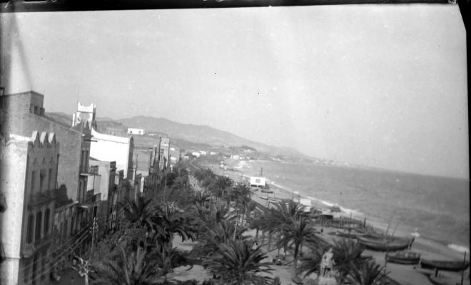Vista de la Rambla (carrer del Carme a Montgat)