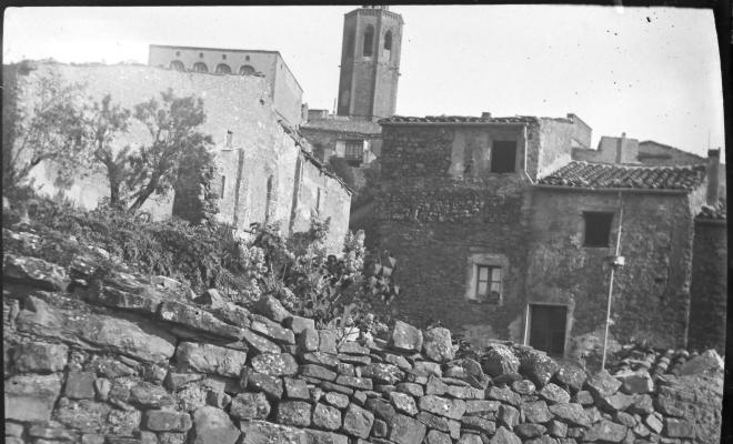 Població: carrers i campanar