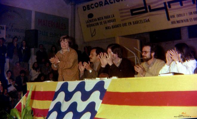 Ajuntament Ple al paveló de la Plana