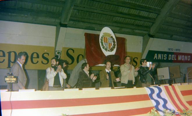 Ajuntament Ple al paveló de la Plana