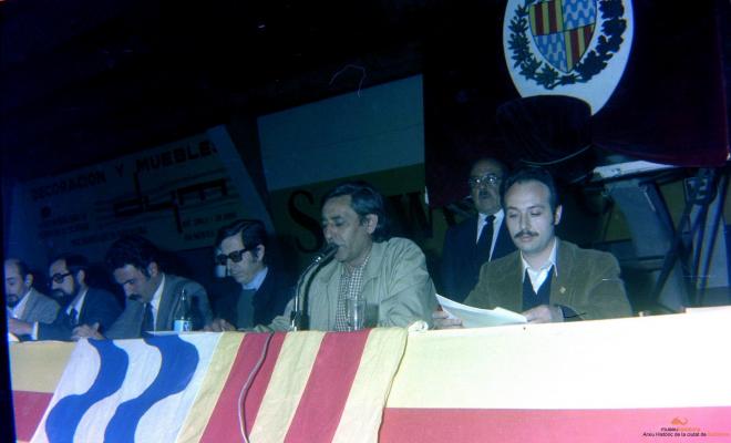 Ajuntament Ple al paveló de la Plana