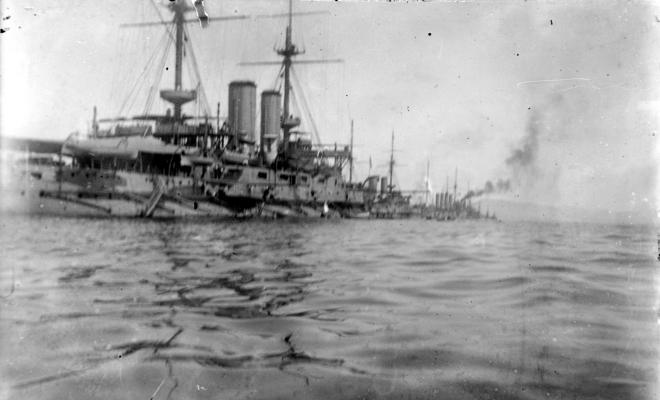Filera de vaixells al port de Barcelona?