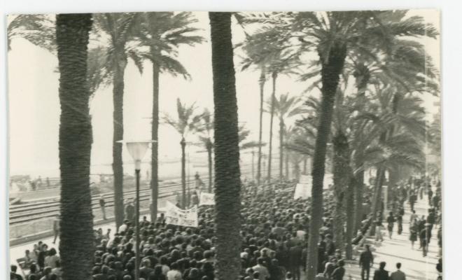 Manifestació per lamnistia (Rambla/Martí Pujol, ...)