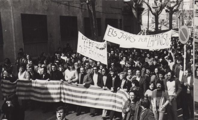 Manifestació per lamnistia (Rambla/Martí Pujol, ...)