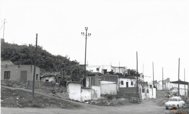Topografia. Turó d'en Caritg. Barraques