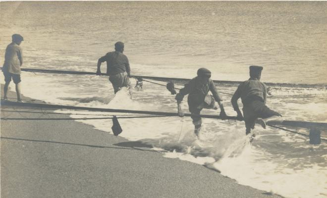 Platja. Barques. Pesca